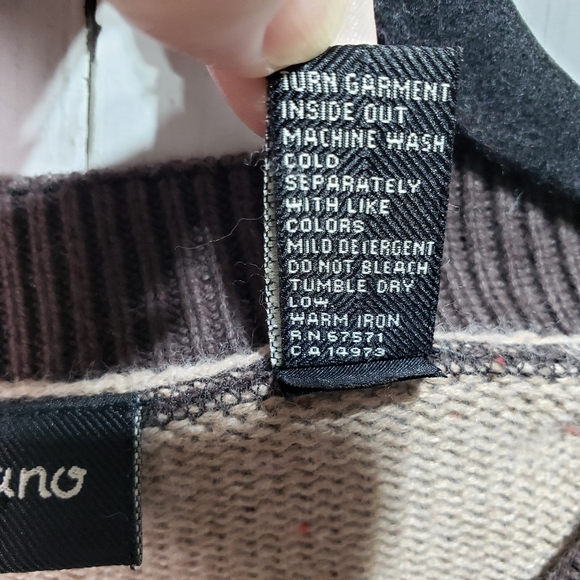 A. Tiziano Men's V-Neck Cotton/Wool Sweater Tan - Picture 6 of 6